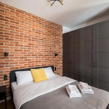 Metro Swietokrzyska Loft Apartment Warsaw Exterior photo